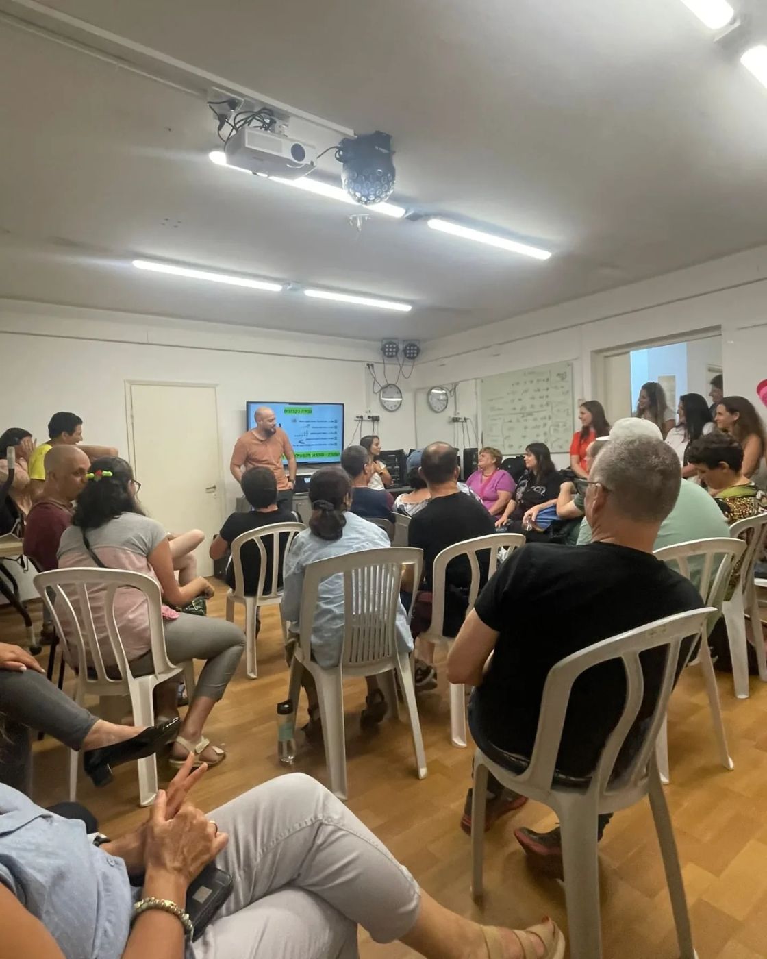 ערב התנדבות בקהילה של מאמני סטנדרט